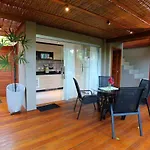 Casa Sabiá encanto e aconchego pertinho do mar